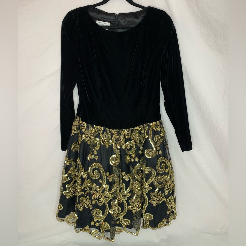 vintage Jessica McClintock velvet,gold sequined dress size10 long sleeves, lined